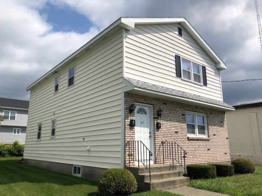 77 Newton Street Albany NY